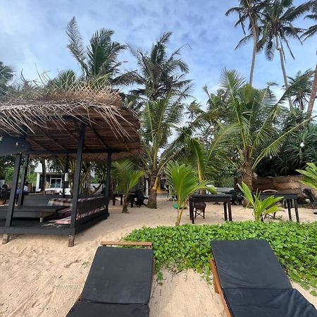 Sabine Holiday Resort And Restaurant Matara Exterior photo