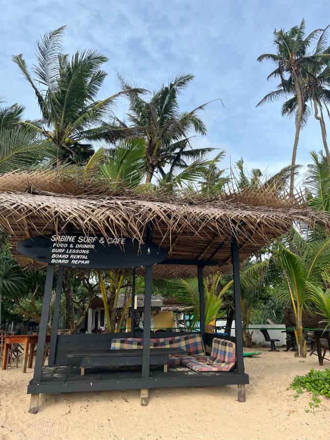 Sabine Holiday Resort And Restaurant Matara Exterior photo