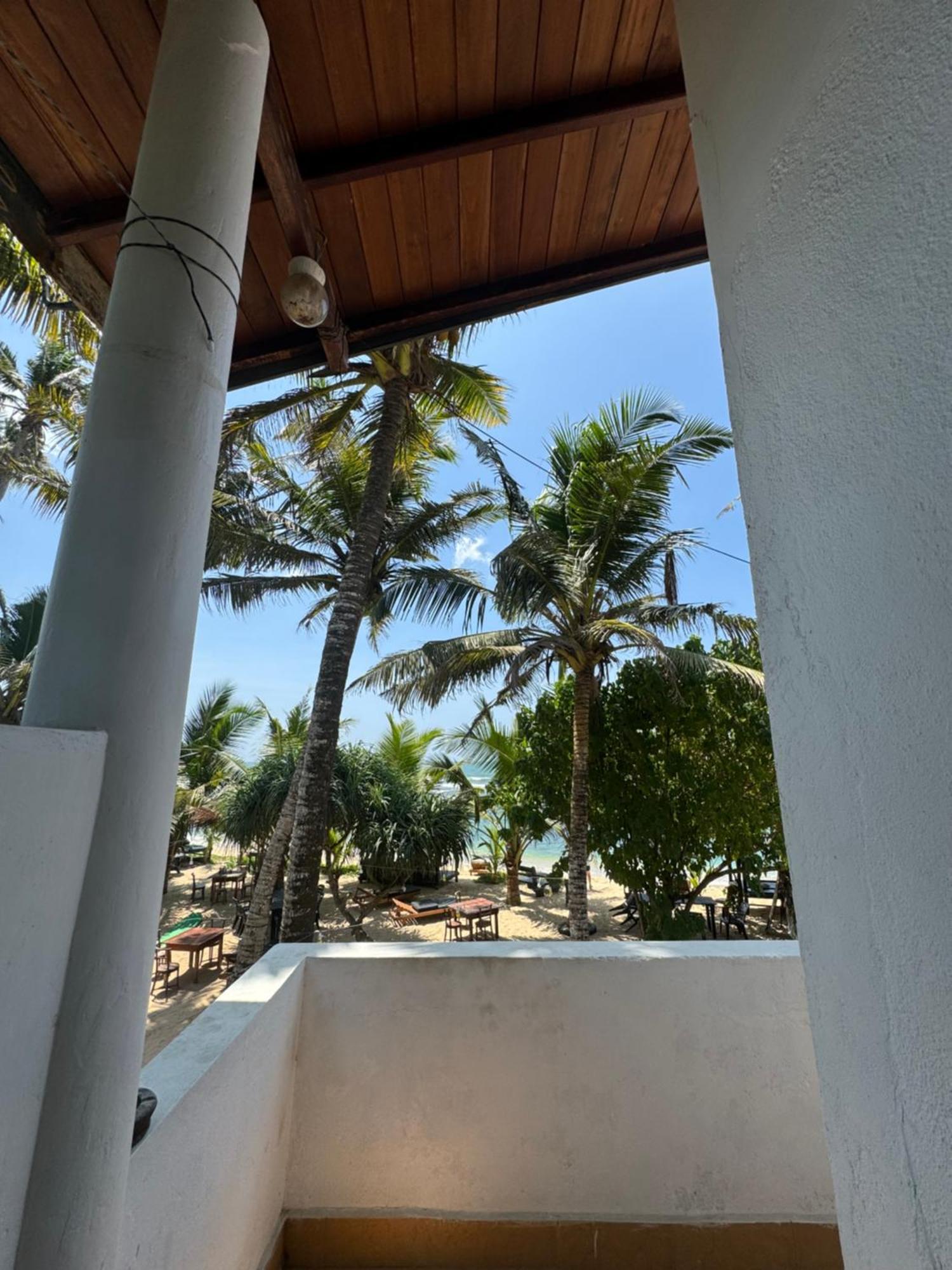 Sabine Holiday Resort And Restaurant Matara Exterior photo
